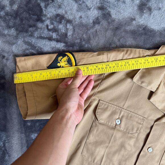 US Military Khaki Twill Button Up Short Sleeve Size Medium Tan - Picture 6 of 7